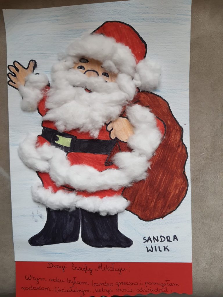 Zdalne nauczanie w Mikołajkowej scenerii